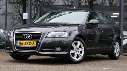 Occasion Audi A3 Sportback Attraction 105 PK (77 kW) 2013 Hatchback