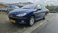 Gebruikt 2003 Peugeot 206 Hatchback | € 950 (Eerlijke prijs)