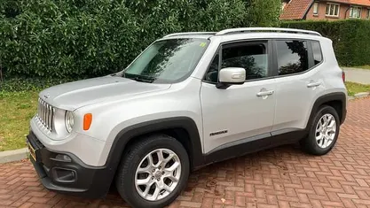 Gebruikt 2016 Jeep Renegade Limited SUV | € 8.950 (Goede deal)