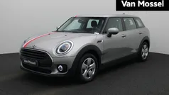 Grijs Gebruikt 2023 Mini Cooper Clubman Essential Stationwagen | € 28.900 (Eerlijke prijs)