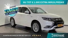 Wit Gebruikt 2019 Mitsubishi Outlander P-HEV Intense SUV | € 20.694 (Eerlijke prijs)