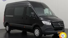 Zwart Gebruikt 2020 Mercedes Sprinter Van | € 21.600 (Eerlijke prijs)