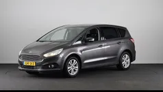 Grijs, metallic lak Gebruikt 2017 Ford S-MAX S MPV | € 22.945 (Eerlijke prijs)