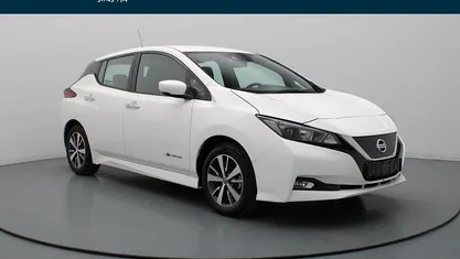 Wit Gebruikt 2019 Nissan Leaf Acenta Hatchback | € 13.990 (Eerlijke prijs)