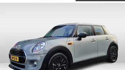 Grijs Gebruikt 2016 Mini ONE Business Hatchback | € 9.900 (Eerlijke prijs)