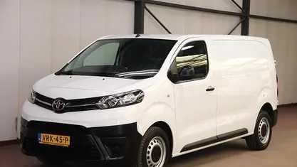 Gebruikt 2022 Toyota Proace Live MPV | € 17.900 (Super prijs)