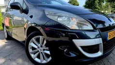 Grijs Gebruikt 2010 Renault Scénic III Dynamique MPV | € 4.950 (Eerlijke prijs)