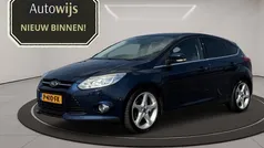 Blauw Gebruikt 2011 Ford Focus Titanium Hatchback | € 5.995 (Eerlijke prijs)