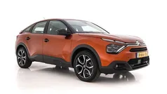 Orange pulse (oranje metallic) Gebruikt 2021 Citroën e-C4 Feel Hatchback | € 13.745 (Eerlijke prijs)