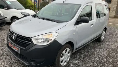 Occasion Dacia Dokker 102 PK (75 kW) 2018 Grijs MPV