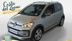Gebruikt 2017 VW cross up! Hatchback | € 11.895 (Eerlijke prijs)