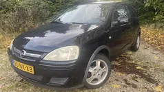 Gebruikt 2003 Opel Corsa Cosmo Hatchback | € 899 (Goede deal)