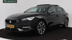Gebruikt 2021 Seat Leon Business Hatchback | € 20.945 (Eerlijke prijs)