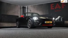 Zwart, metallic lak Gebruikt 2017 Fiat 124 Spider Abarth Cabriolet | € 33.950 (Eerlijke prijs)