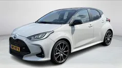 Gebruikt 2022 Toyota Yaris Sport Hatchback | € 25.885 (Eerlijke prijs)