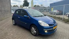 Gebruikt 2007 Renault Clio II Dynamique Hatchback | € 2.950 (Eerlijke prijs)