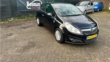 Gebruikt 2009 Opel Corsa Business Hatchback | € 2.000 (Goede deal)