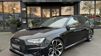 Zwart Gebruikt 2019 Audi RS4 Advanced Stationwagen | € 48.950 (Super prijs)