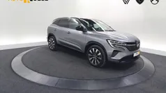 Grijs Gebruikt 2024 Renault Austral Techno SUV | € 35.900 (Eerlijke prijs)