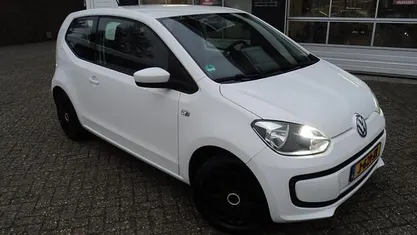 Gebruikt 2014 VW up! Edition Hatchback | € 4.850 (Eerlijke prijs)