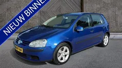 Blauw Gebruikt 2005 VW Golf IV Hatchback | € 1.950 (Eerlijke prijs)