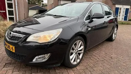 Occasion Opel Astra Cosmo 140 PK (102 kW) 2010 Hatchback