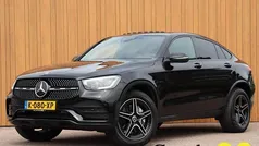 Zwart Gebruikt 2021 Mercedes GLC300 Business Coupé | € 54.940 (Eerlijke prijs)