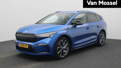Blauw Gebruikt 2022 Skoda Enyaq iV SportLine SUV | € 35.944 (Eerlijke prijs)