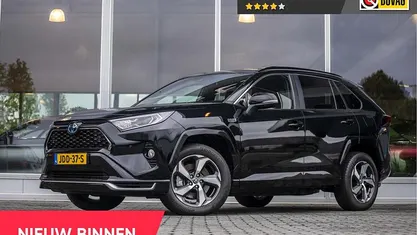 Zwart Gebruikt 2021 Toyota RAV4 SUV | € 38.850 (Eerlijke prijs)