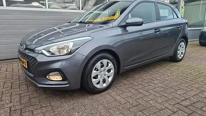 Occasion Hyundai i20 75 PK (55 kW) 2020 Grijs Hatchback