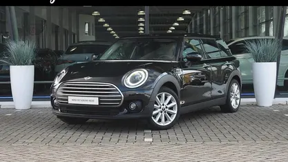 Zwart Gebruikt 2024 Mini Cooper Clubman Classic Stationwagen | € 27.850 (Eerlijke prijs)
