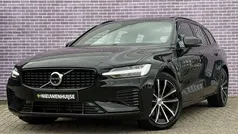 Zwart Gebruikt 2024 Volvo V60 Plus Stationwagen | € 44.899 (Eerlijke prijs)