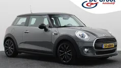 Gebruikt 2018 Mini Cooper Business Hatchback | € 15.950 (Eerlijke prijs)