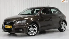 Bruin Gebruikt 2013 Audi A1 Sportback Ambition Hatchback | € 8.950 (Eerlijke prijs)
