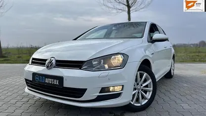 Occasion 2016 VW Golf VII LOUNGE Hatchback | € 10.249 (Super prijs)