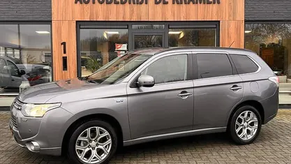 Occasion Mitsubishi Outlander Instyle 121 PK (88 kW) 2013 SUV