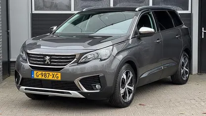 Occasion Peugeot 5008 Crossway 131 PK (96 kW) 2019 Grijs SUV
