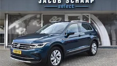 Blauw Gebruikt 2022 VW Tiguan R-line SUV | € 34.900 (Goede deal)
