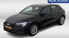 Zwart Gebruikt 2023 Audi A3 Sportback Advanced Hatchback | € 26.950 (Goede deal)