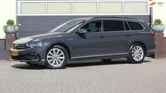 Grijs Gebruikt 2021 VW Passat Business Stationwagen | € 22.900 (Goede deal)