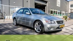 Lexus IS200