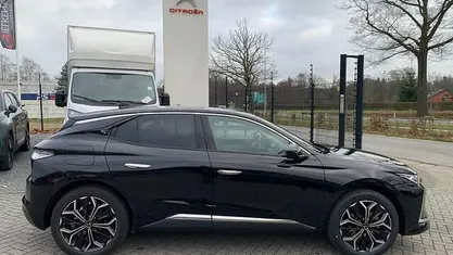 Occasion DS Automobiles DS4 Opera 131 PK (96 kW) 2024 Zwart Stationwagen