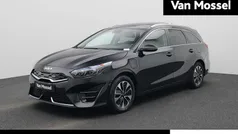 Zwart Gebruikt 2023 Kia Ceed Sportswagon Stationwagen | € 25.900 (Eerlijke prijs)