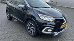 Zwart Gebruikt 2018 Renault Captur Intens SUV | € 13.450 (Eerlijke prijs)