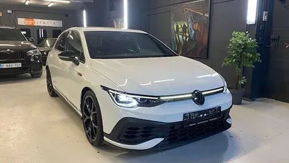 Wit Gebruikt 2021 VW Golf Sedan | € 31.000 (Super prijs)
