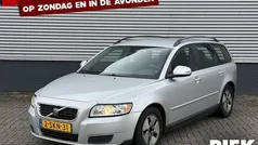 Grijs Gebruikt 2010 Volvo V50 Stationwagen | € 1.799 (Goede deal)