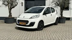 Wit Gebruikt 2014 Peugeot 107 Hatchback | € 4.885 (Eerlijke prijs)