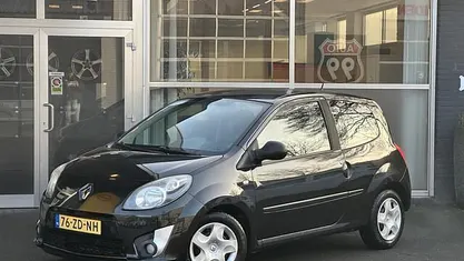 Occasion 2008 Renault Twingo Dynamique Hatchback | € 3.995 (Eerlijke prijs)