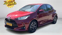 Rood Gebruikt 2020 Toyota Yaris Hybrid Edition Hatchback | € 19.950 (Goede deal)