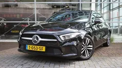 Zwart Gebruikt 2020 Mercedes A200 Premium Plus Hatchback | € 23.850 (Goede deal)